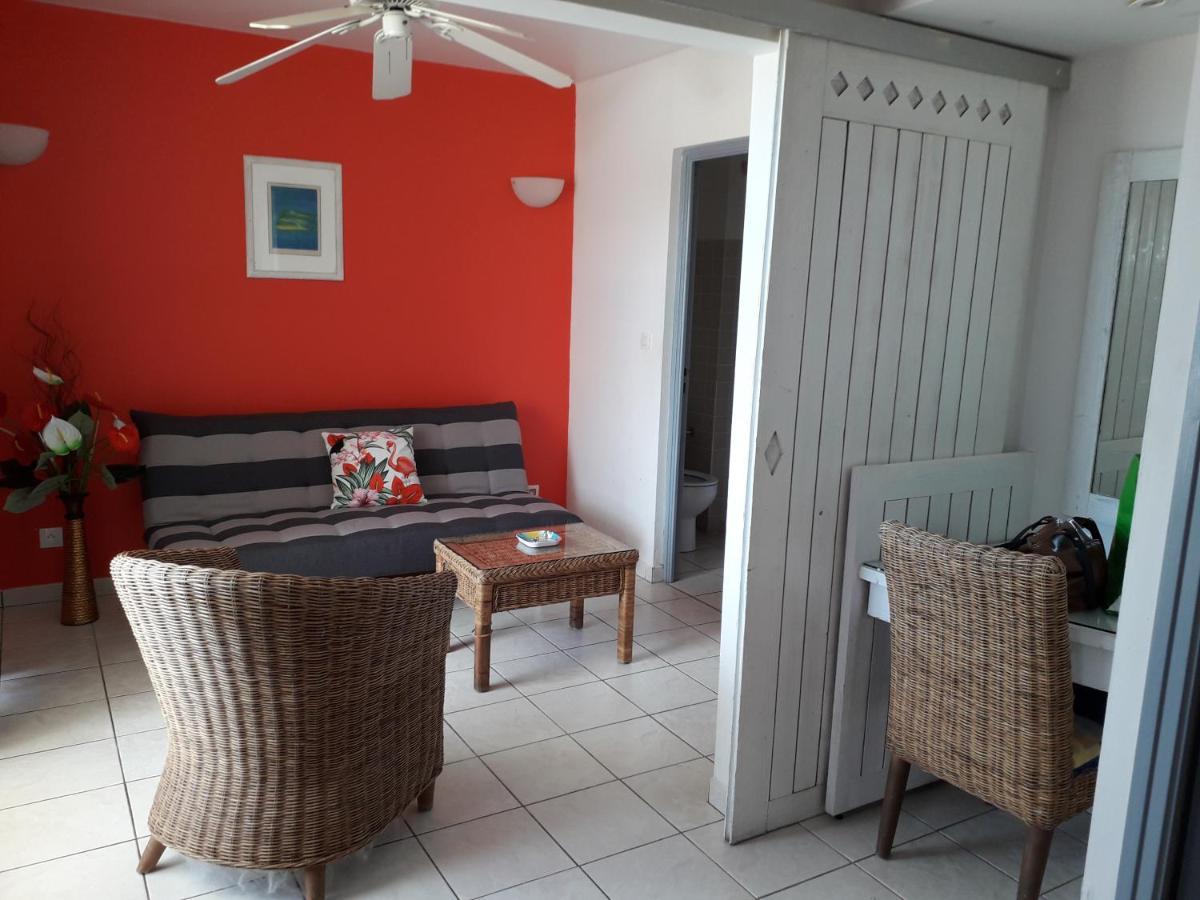 Appartement Colibri De La Baie De Tartane La Trinite Bagian luar foto